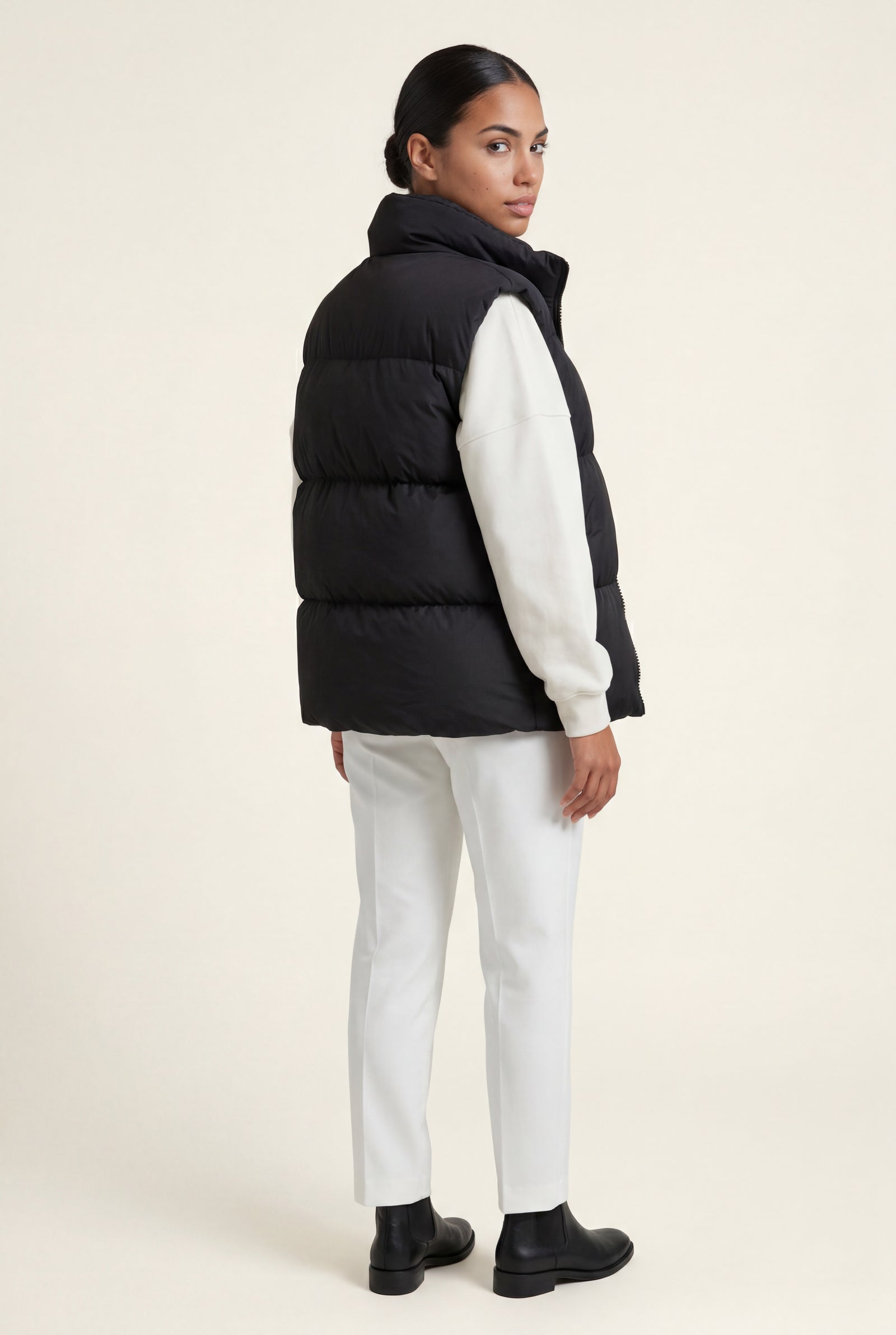 Black Minimalist Hip-length Padded Bodywarmer Vest - Photo 10