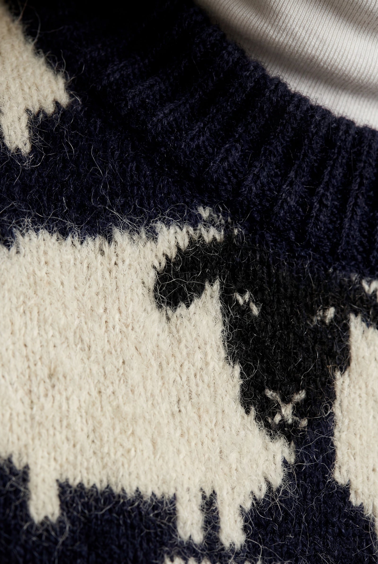 Black Navy Sheep Motif Knitted Sweater Vest - Knit cardigan - Photo 3
