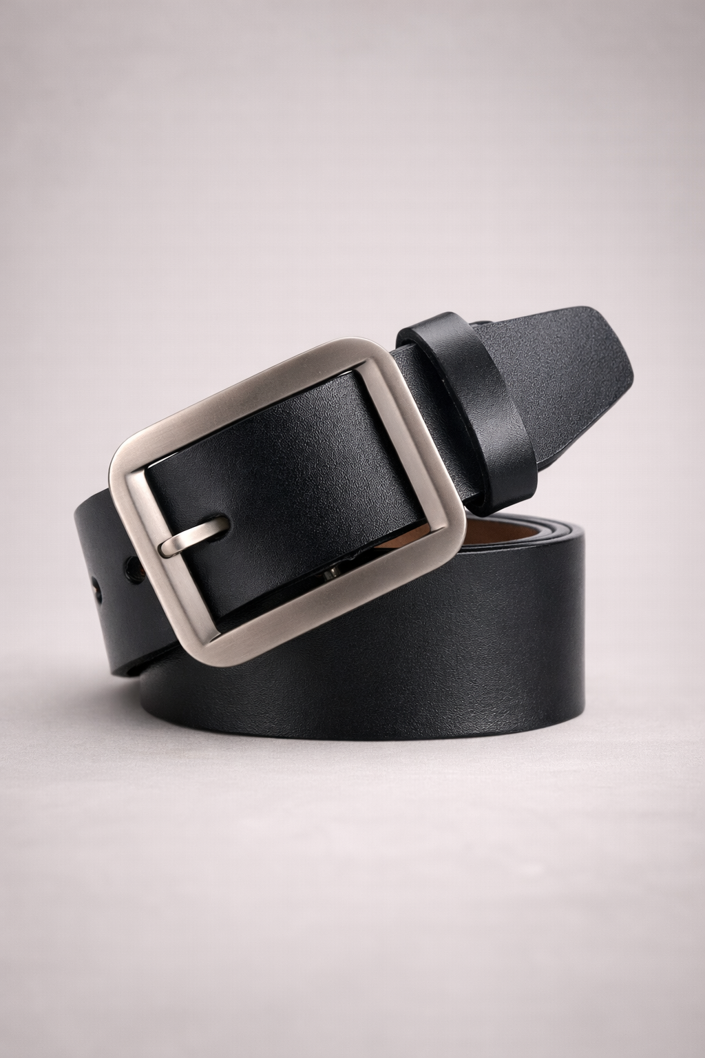 Black Rectangular Metal Buckle Classic Belt with Tapered Tip - Belts - Photo 2