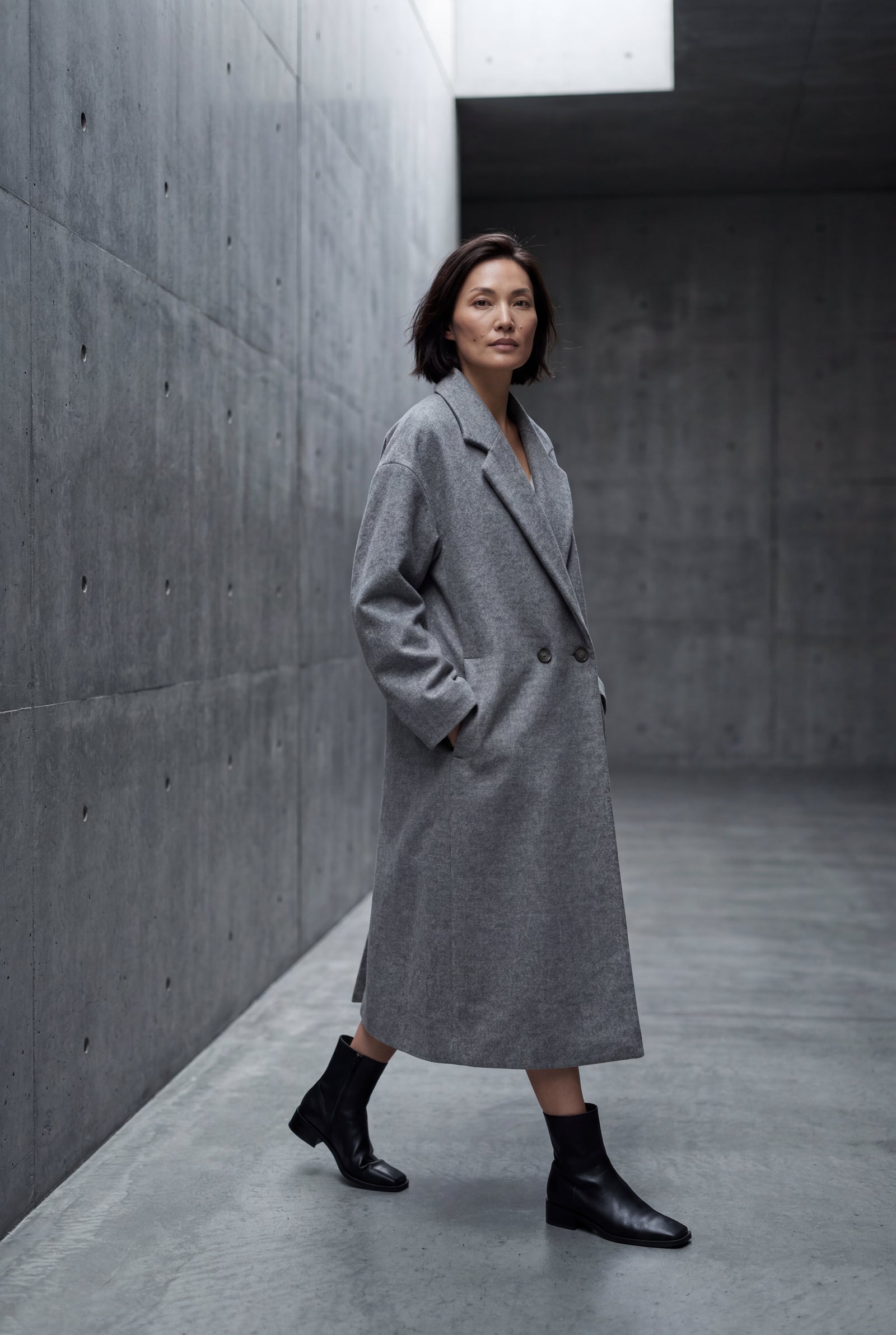 Gray Relaxed Straight Double-breasted Long Winter Coat - Long wool coats - Photo 8