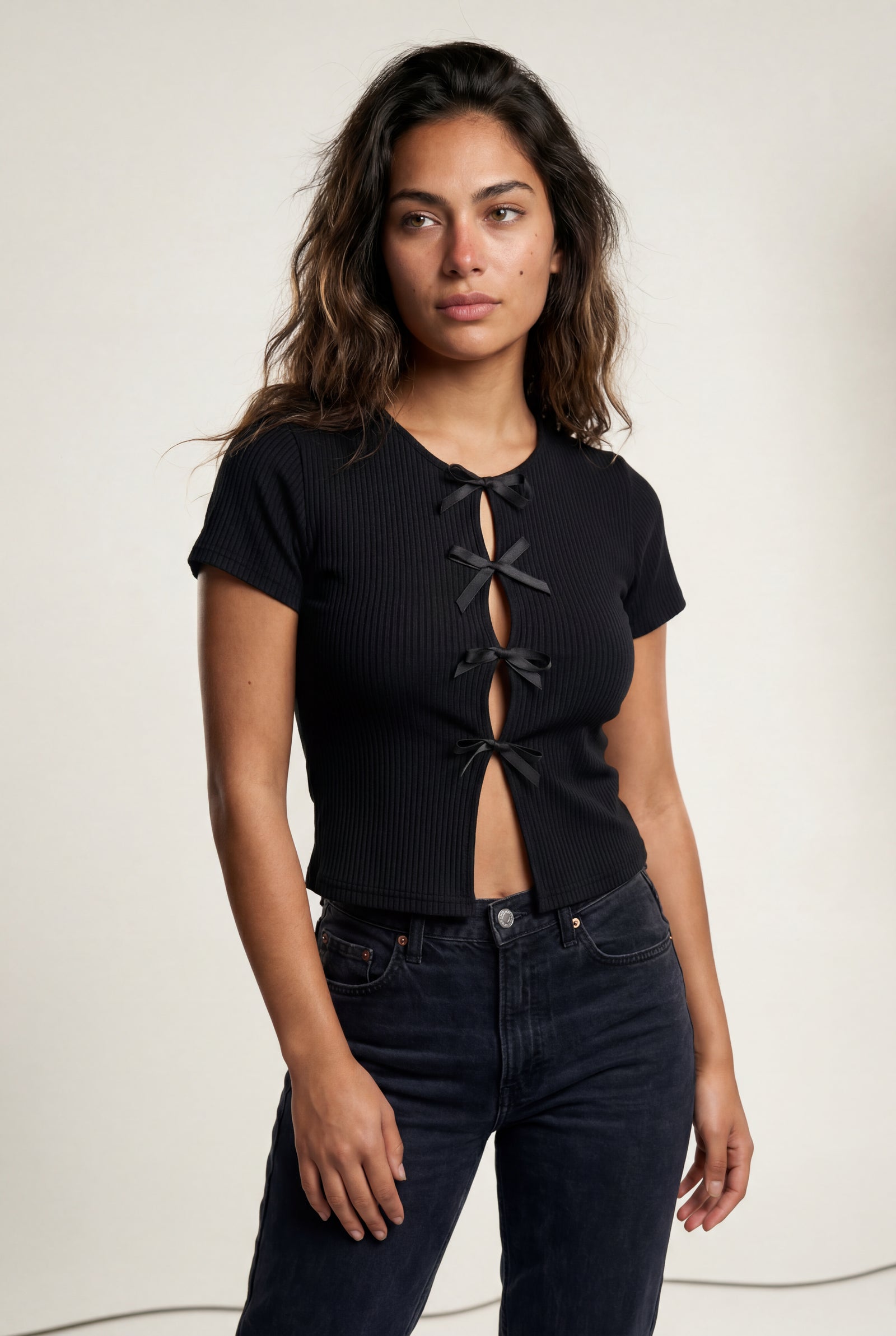 Black Ribbed Cut-out Short Sleeve Top with Front Tie Detail - Short sleeve tops - Photo 4