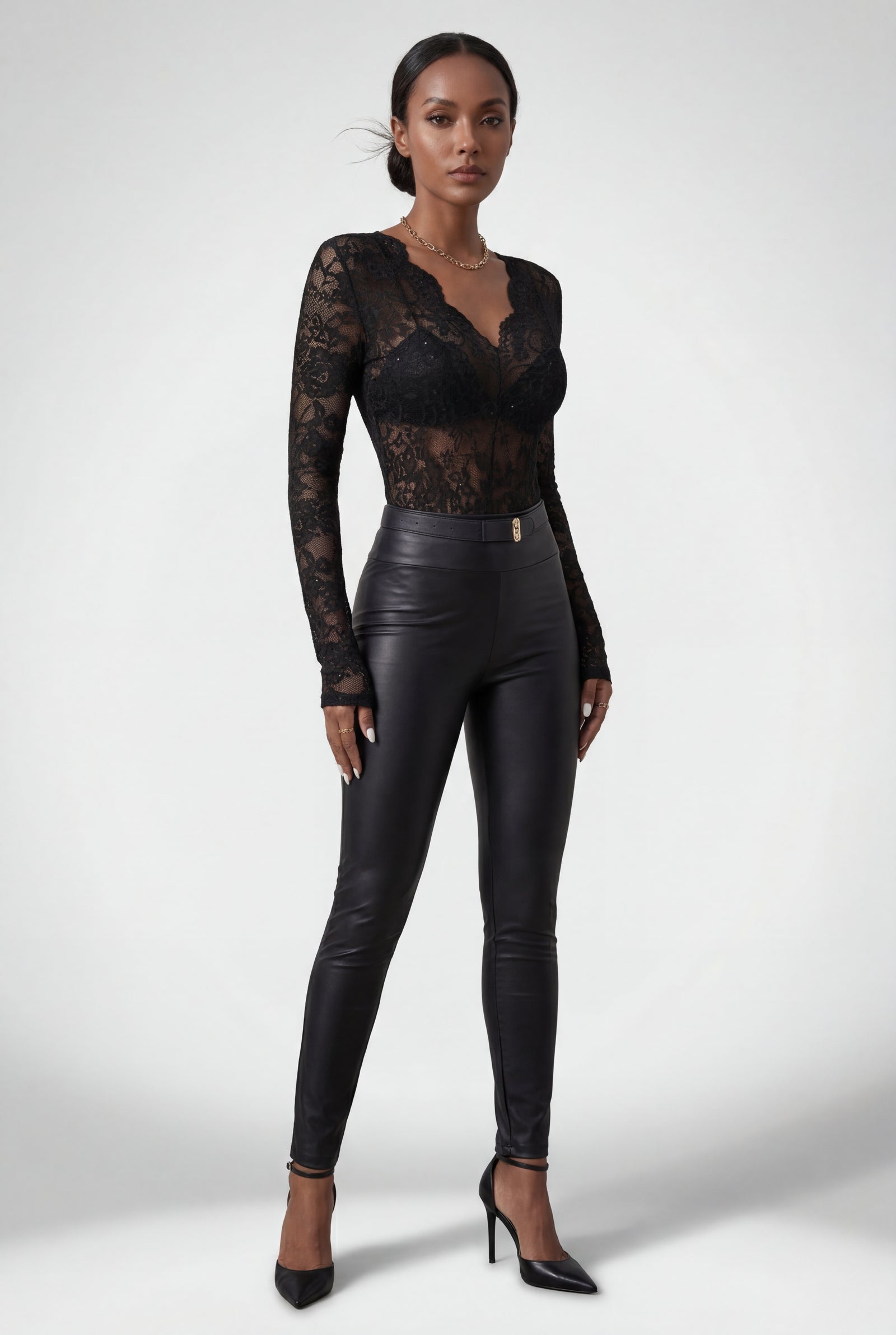 Black Scalloped Floral Lace Long Sleeve Bodysuit Top - Lace top - Photo 1