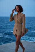 Camel Tailored Belted Blazer with Notched Lapels and Flap Pockets - Belted blazers - Photo 6