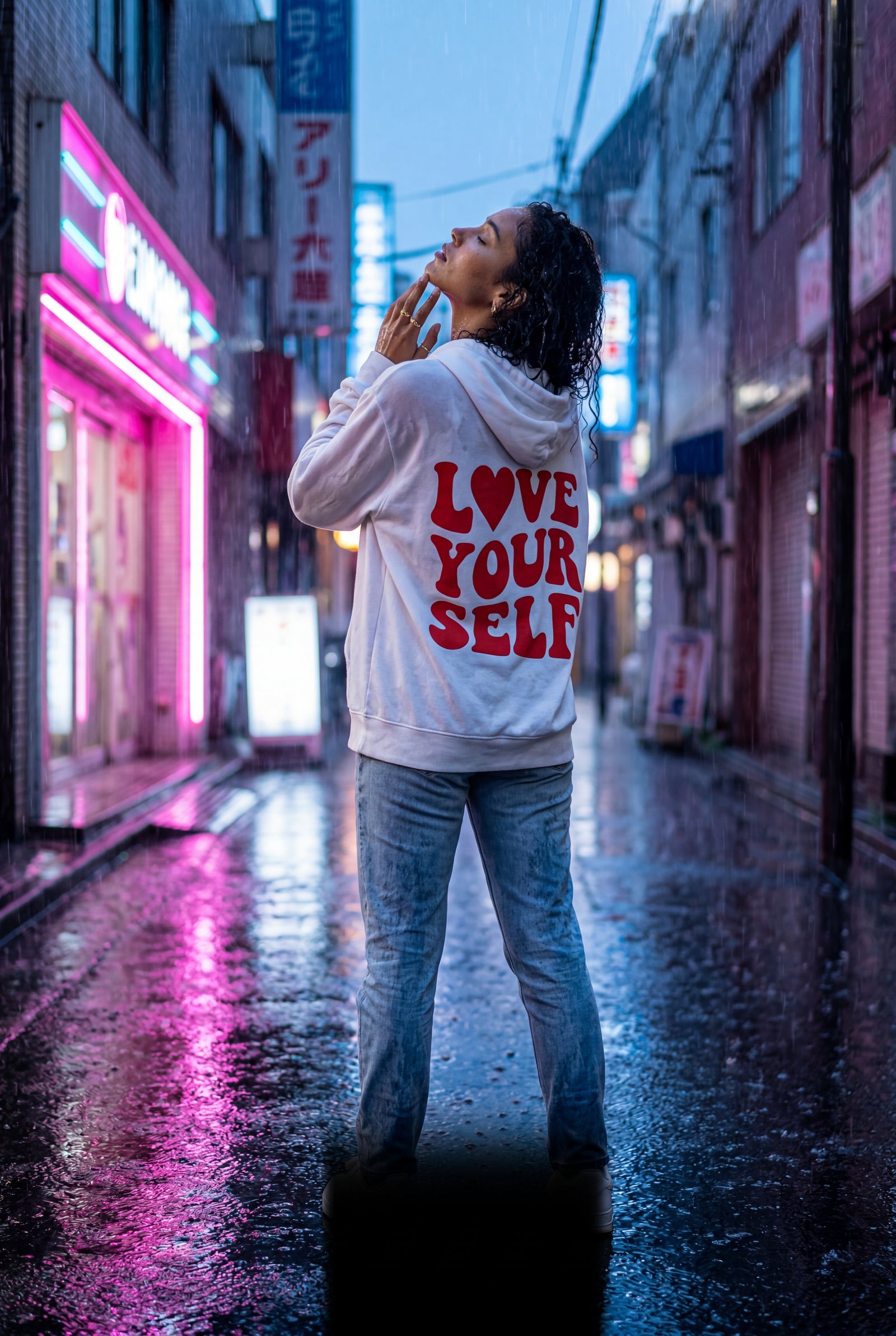 White Women's Bold Back Print Loose Fit Hoodie - Photo 18