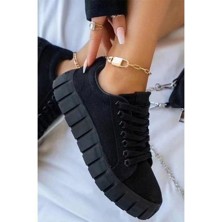 Black Women's Chunky Platform Low-Top Canvas Sneakers - Photo 3
