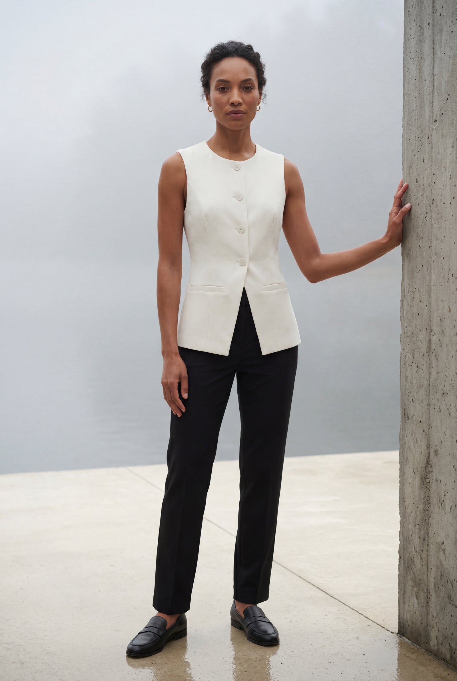 White Women's Tailored Button-Front Sleeveless Tank Top - Tank tops - Photo 3