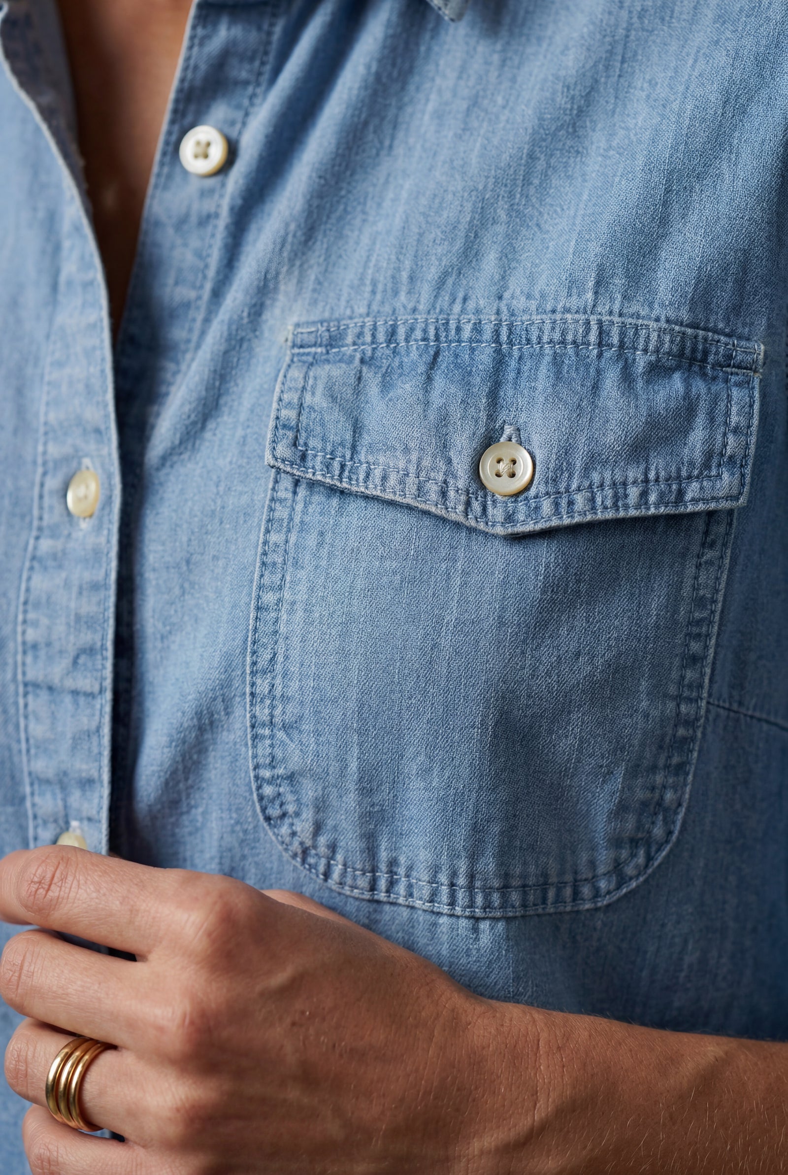 Blue Button-front Shirt with Chest Flap Pockets - Denim shirt - Photo 5