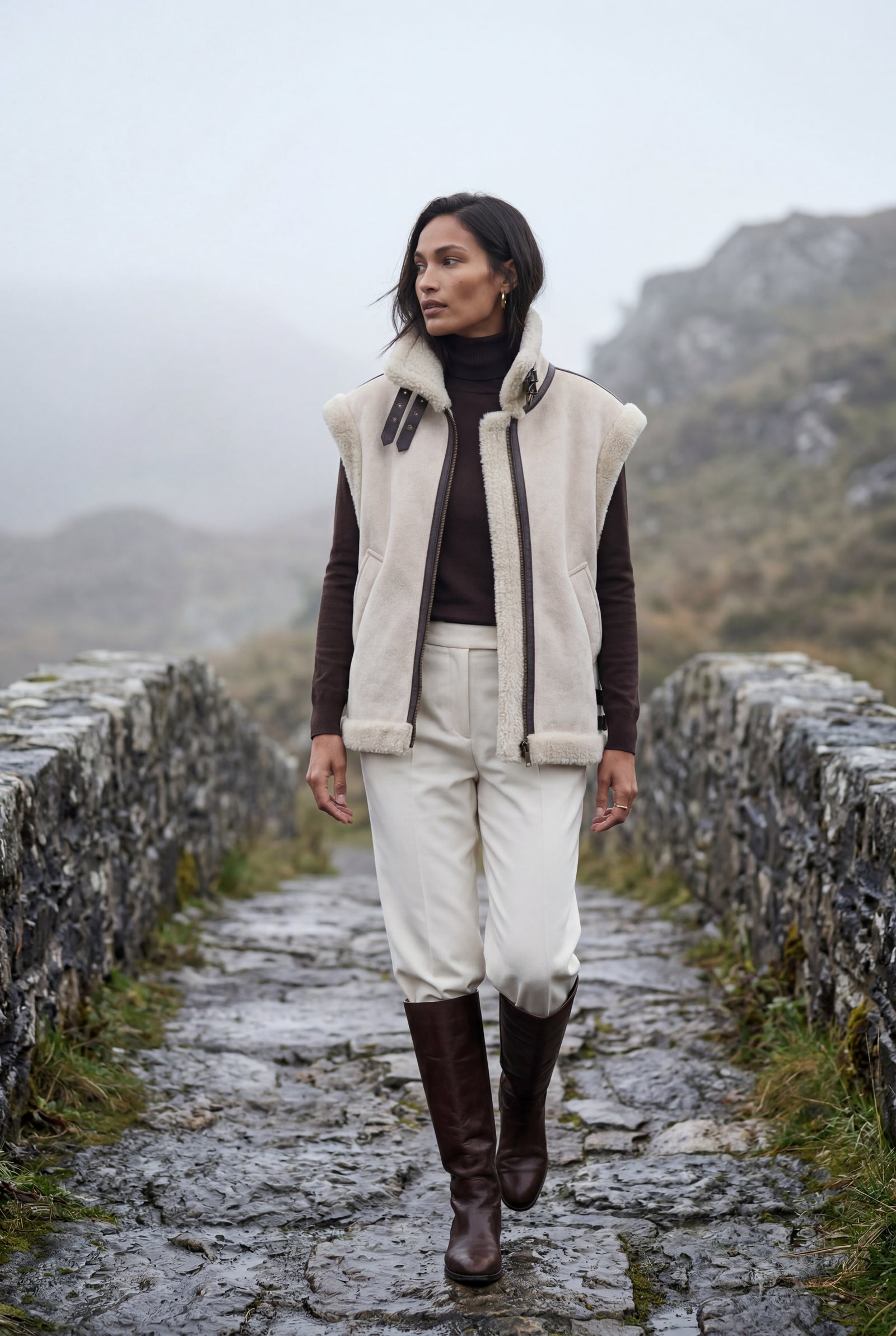 Beige Collar Sleeveless Aviator Vest with Plush Trim - Aviator vests - Photo 11