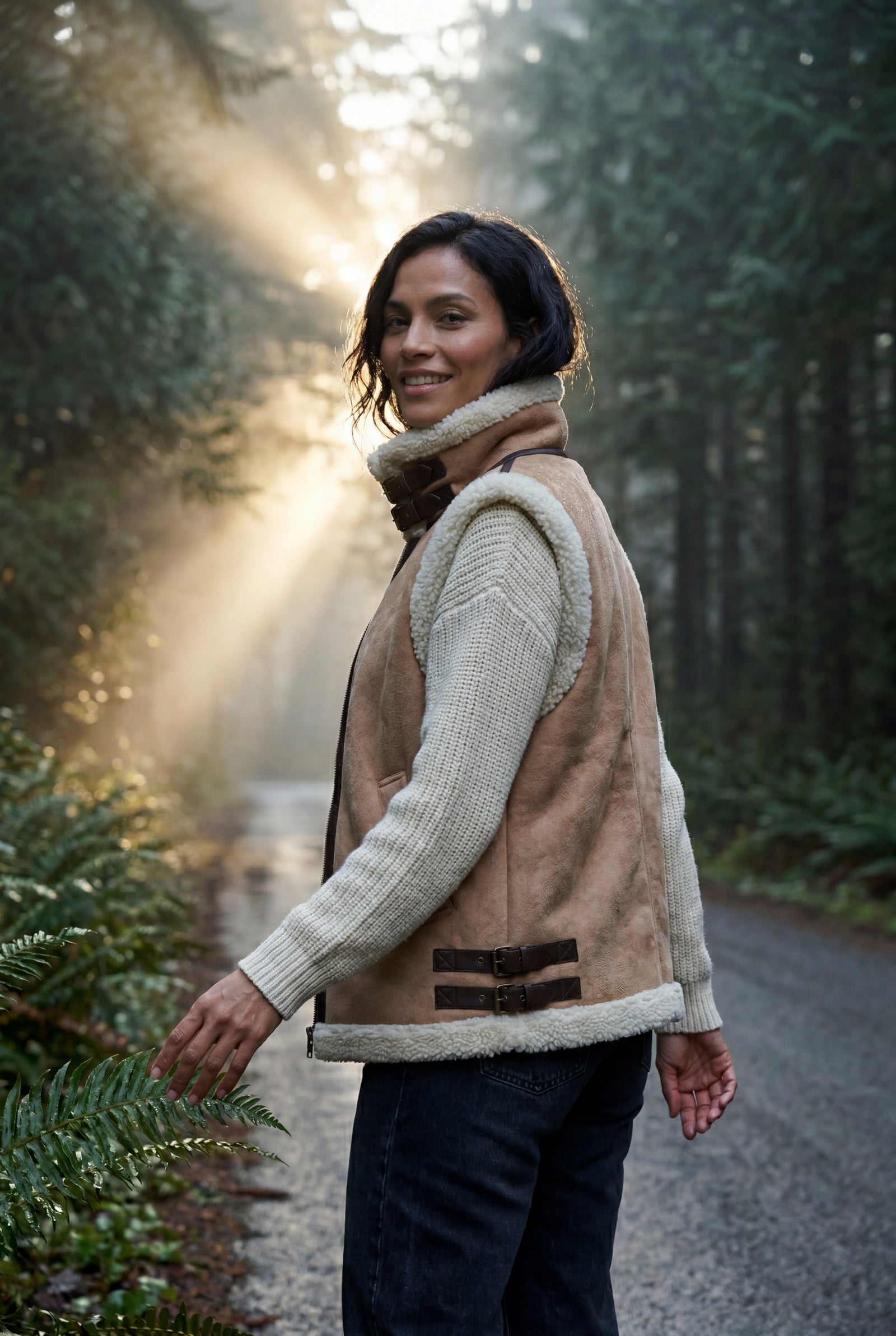 Camel Collar Sleeveless Aviator Vest with Plush Trim - Aviator vests - Photo 13