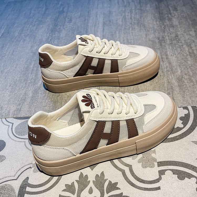 Brown Women's Chunky Platform Retro-Inspired Lace-Up Sneakers - Photo 3
