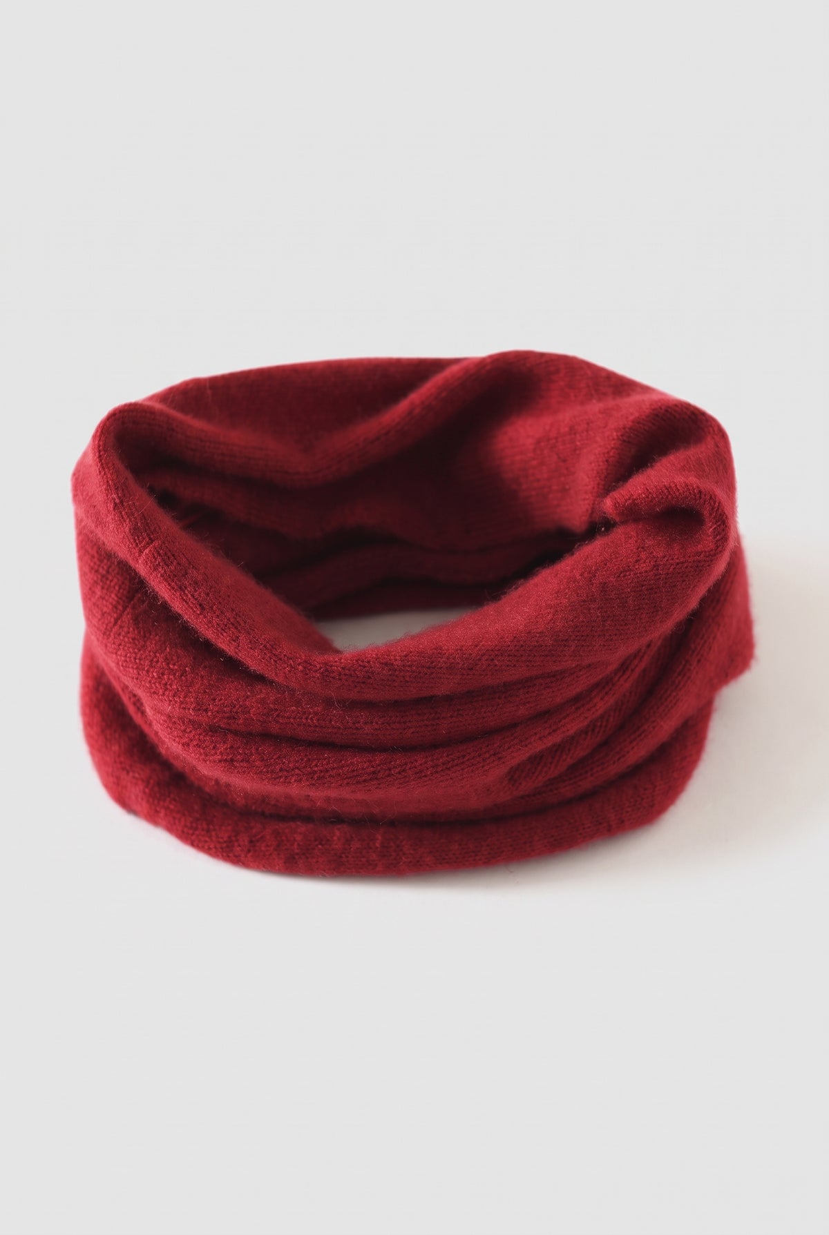 Cashmere Neck Gaiter in Burgundy — studio front