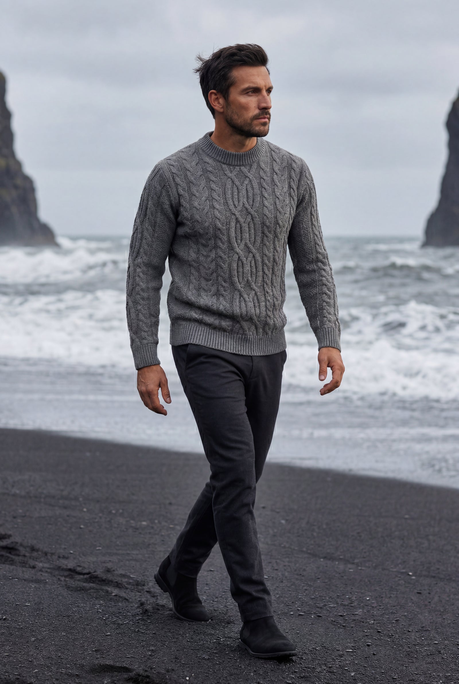 Gray Chunky Cable Crewneck Sweater with Ribbed Hem - Photo 5