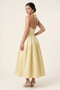 Butter Yellow Butter Yellow Floral Jacquard Halterneck A-line Midi Dress - Halterneck midi dress - Photo 2