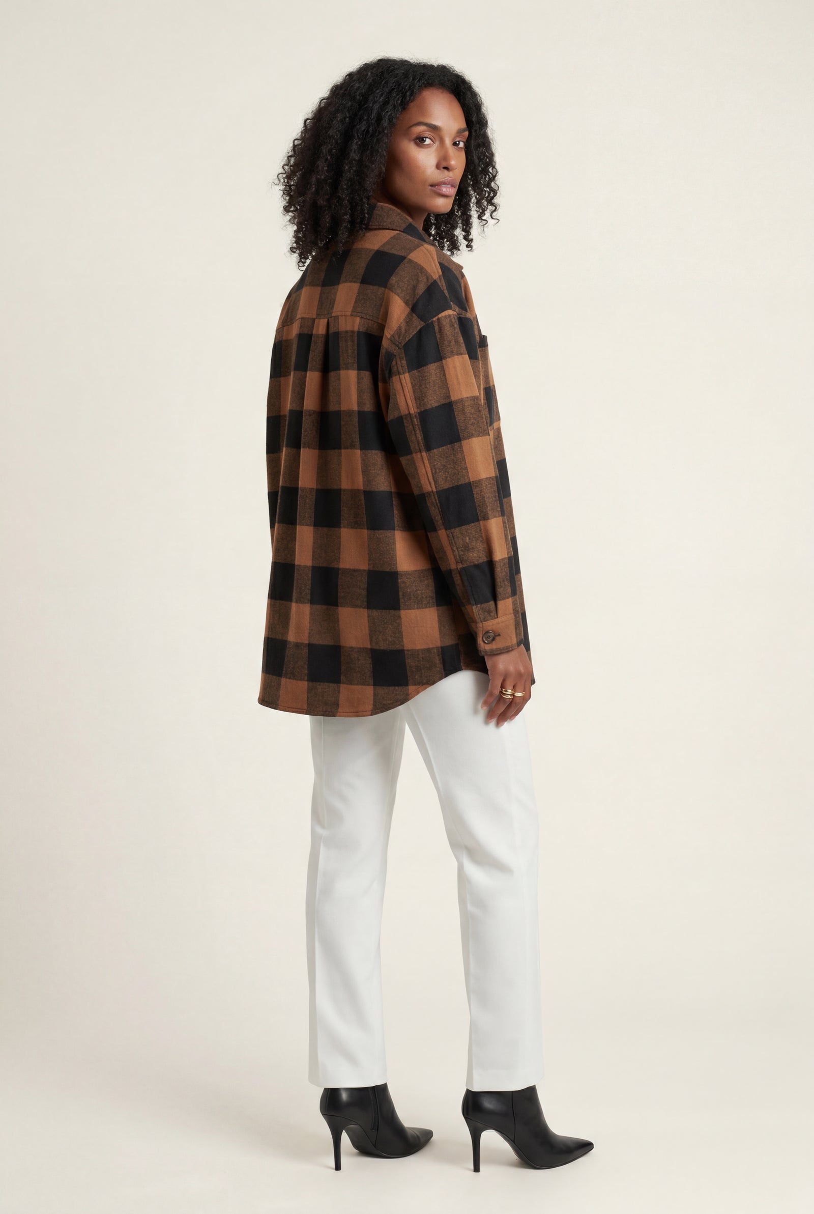 Caramel Relaxed Fit Checked Long Sleeve Shirt with Classic Collar - Checked shirts - Photo 3