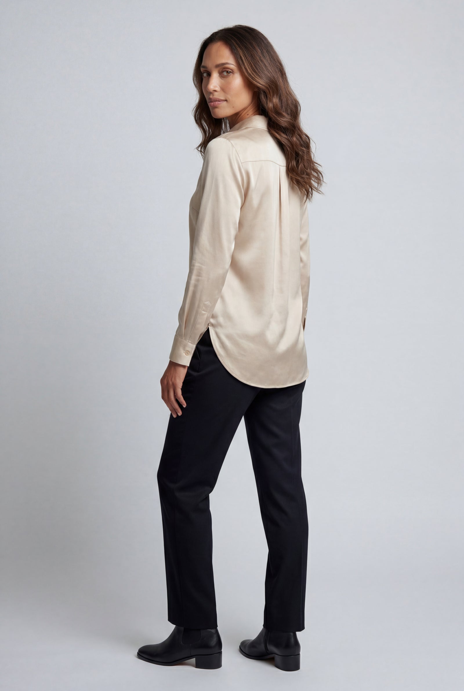 Champagne Champagne Classic Collar Button-down Blouse - Blouses - Photo 2