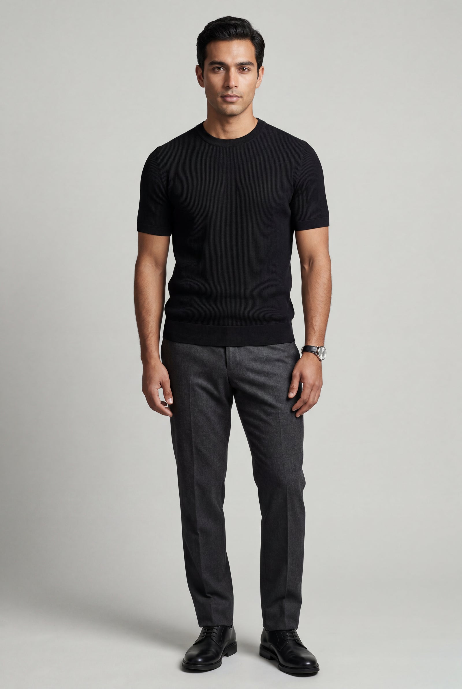 Black Men's Slim Fit Knitted Short Sleeve T-Shirt - Slim fit t-shirts - Photo 2