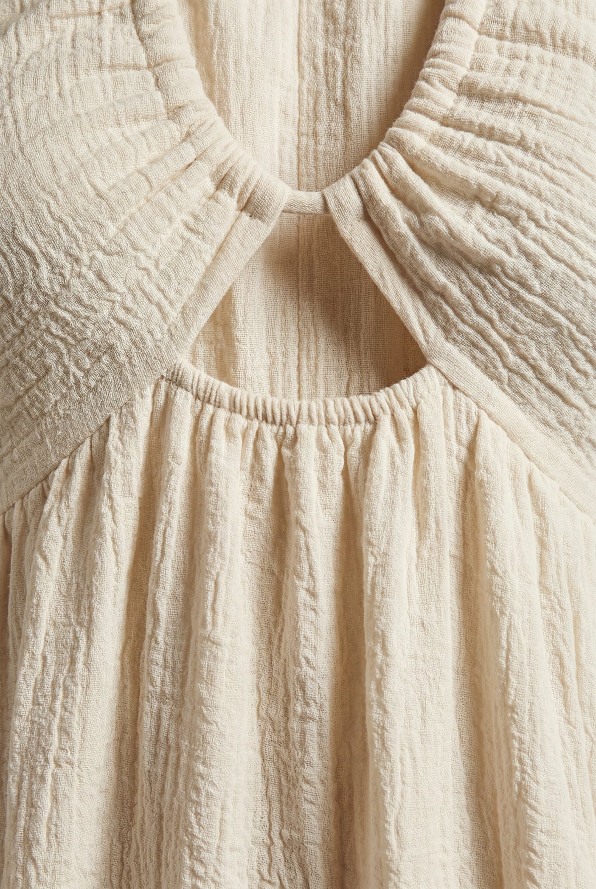 Cream Cream Textured Halter Cut-out Midi Dress - Photo 3