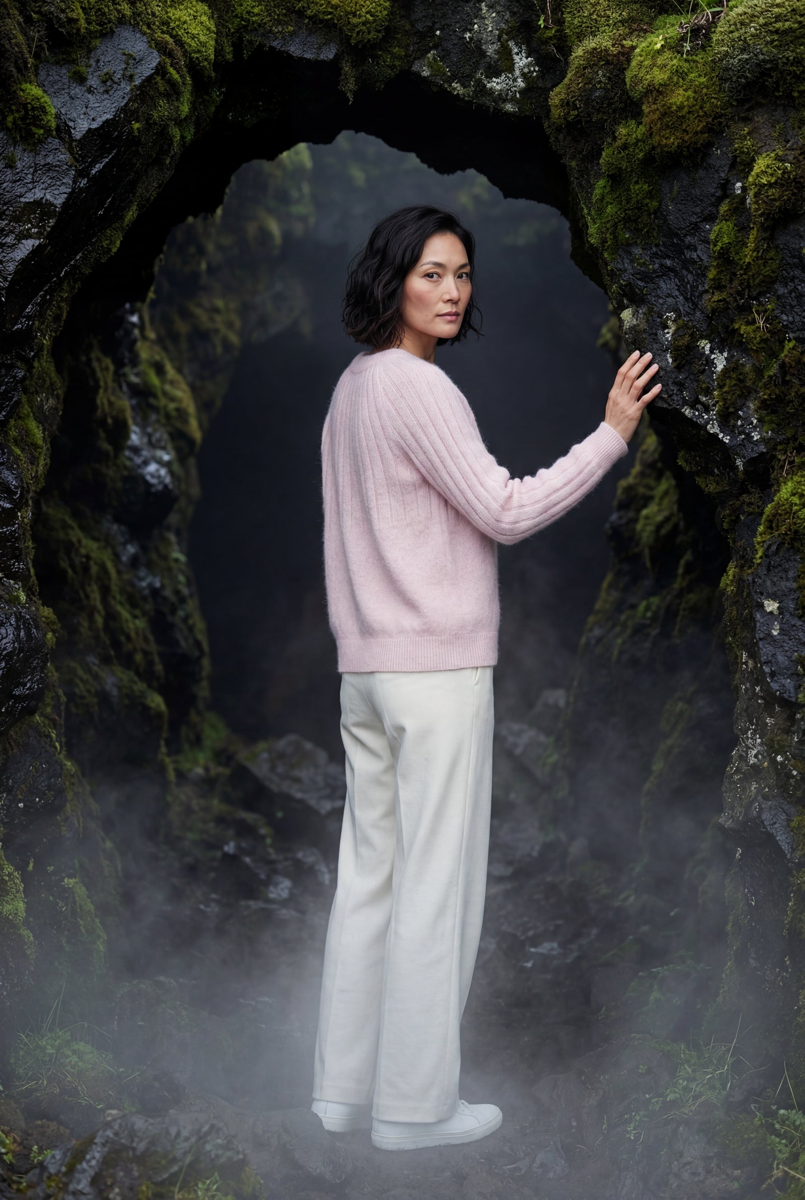 Baby Pink Vertical Ribbed Crewneck Relaxed Fit Sweater - Knit sweater - Photo 15