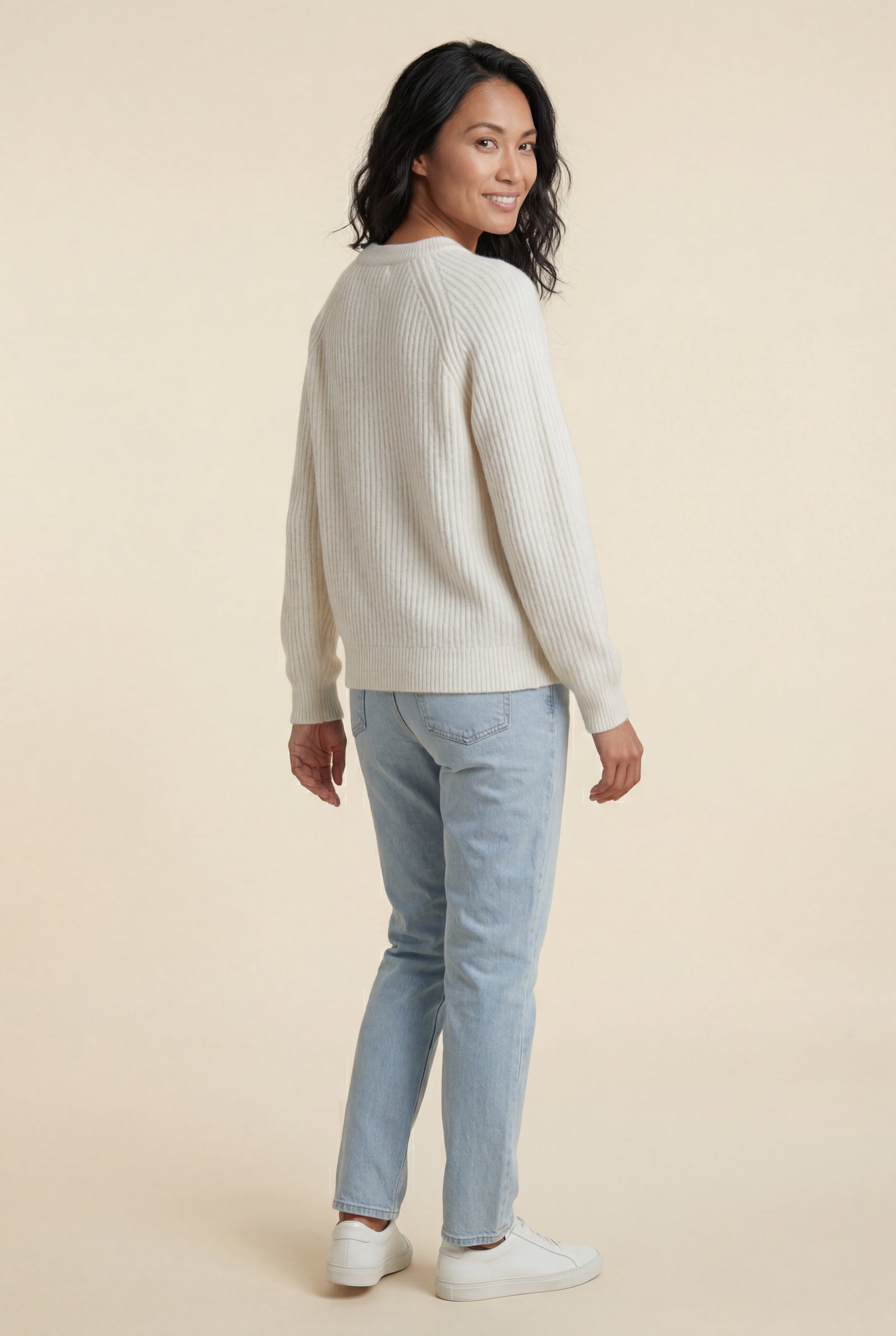 Cream Vertical Ribbed Crewneck Relaxed Fit Sweater - Knit sweater - Photo 3