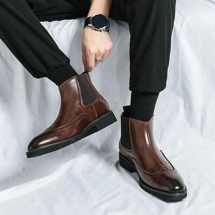 Brogue Detailing Chelsea Slip-on Boots - Photo 7