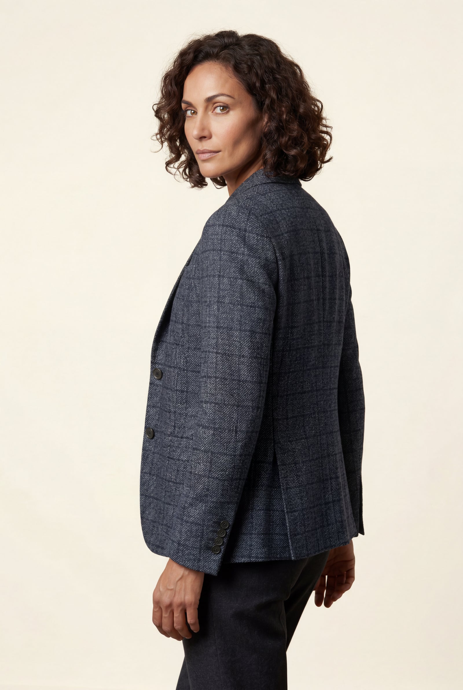 Dark Gray Plaid Tailored Single-breasted Blazer with Notched Lapel - Plaid blazer - Photo 5