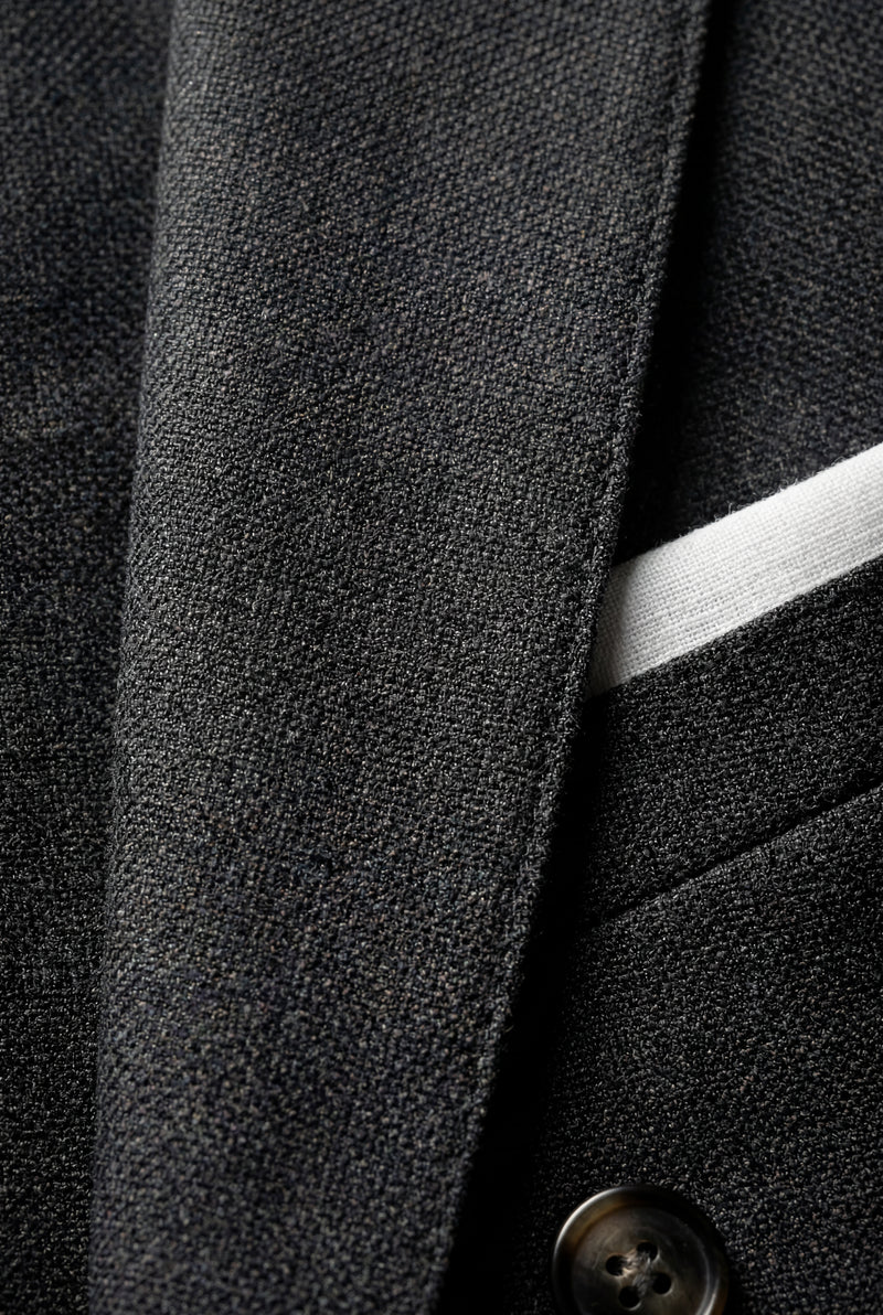 Dark Gray Slim Fit Three-piece Suit with Notch Lapel Vest - Photo 4