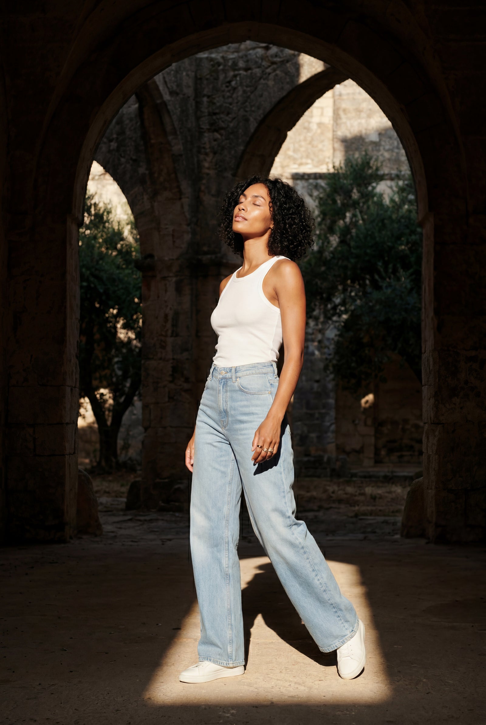 Light Blue High-rise Wide Leg Vintage Jeans - Wide leg jeans - Photo 7