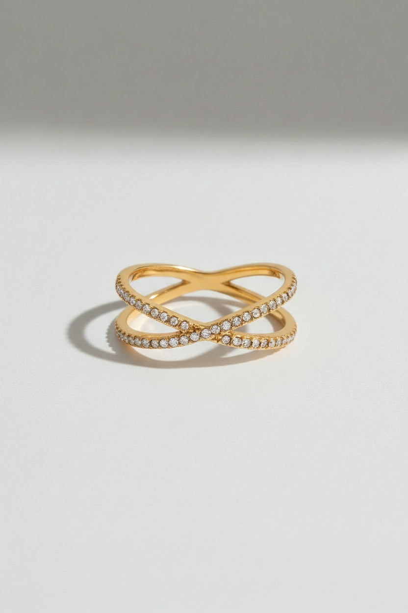 Gold Gold-tone Crystal Pavé Criss-cross Fashion Ring - Fashion rings - Photo 6