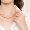 Gold Polished Gold Curb Chain Clavicle Necklace - Chain necklace - Photo 2