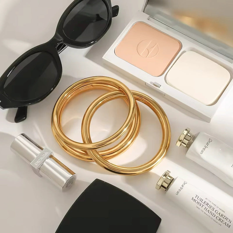 Gold Polished Gold-tone Classic Minimalist Bangle Bracelet - Bangles - Photo 4