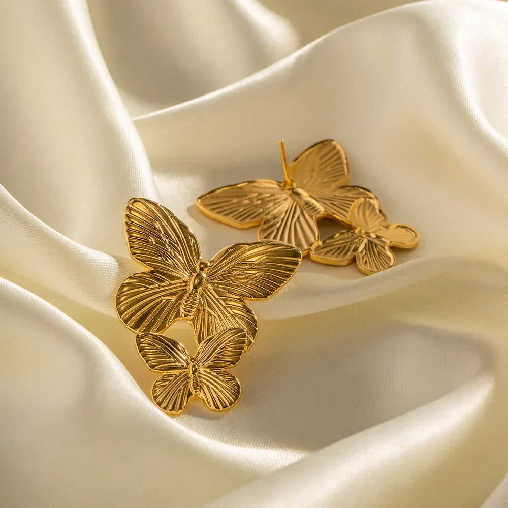 Gold Women's Textured Gold Butterfly Drop Earrings - Photo 6