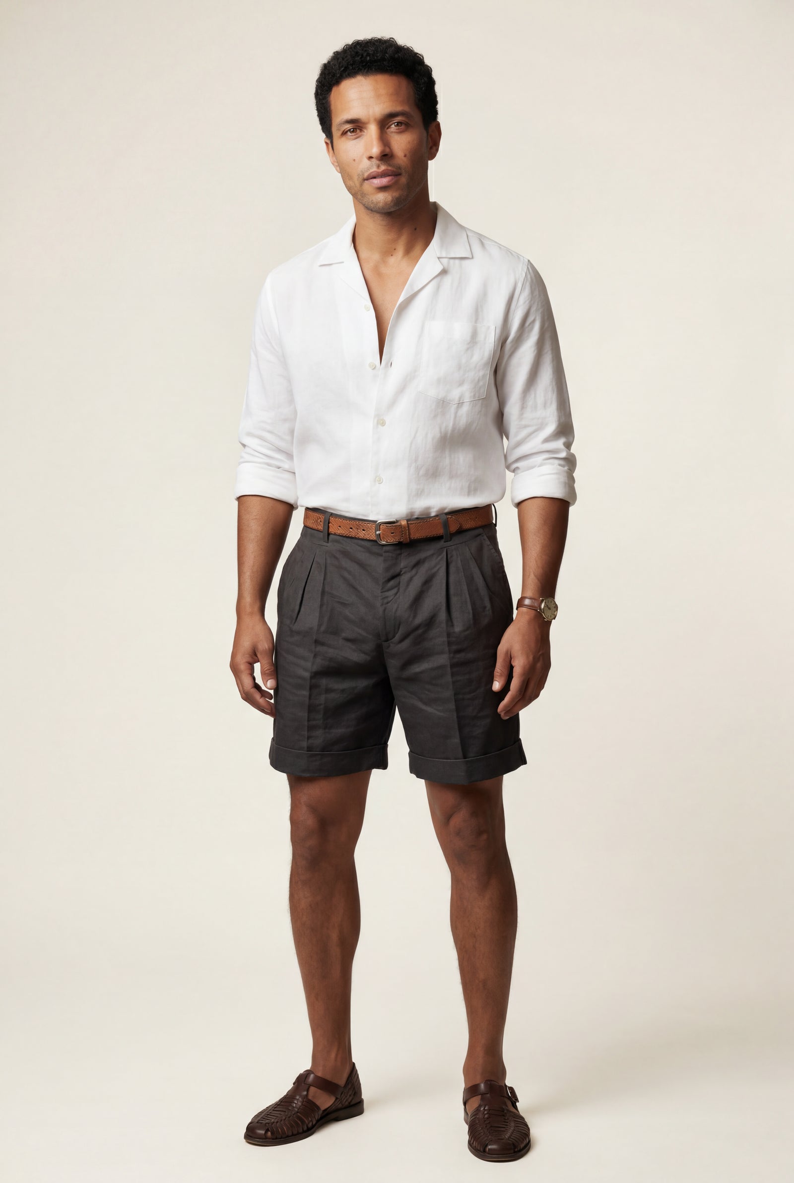 Black Men's Pleated Front Tailored Above-Knee Shorts - Casual shorts - Photo 1