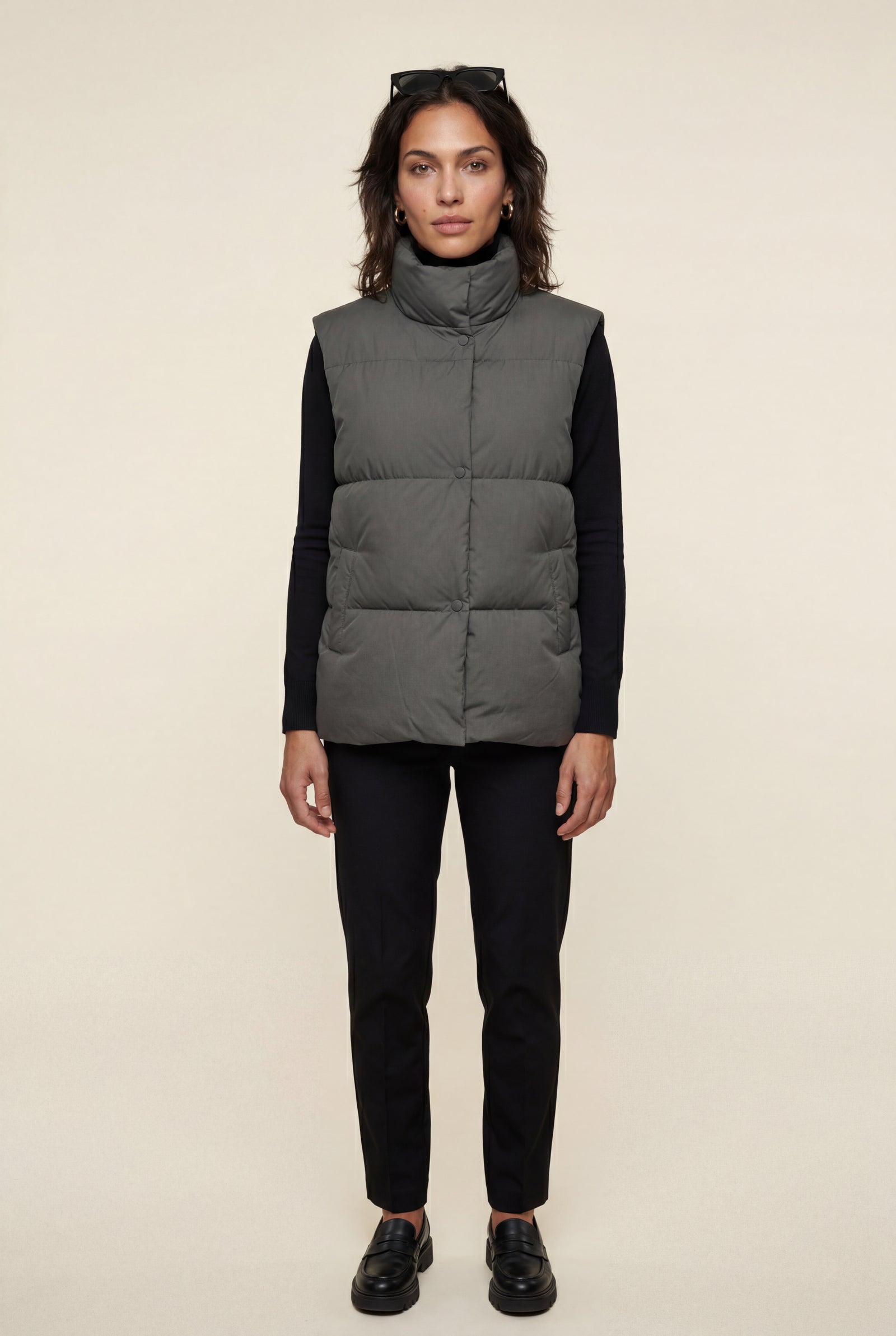 Gray Minimalist Hip-length Padded Bodywarmer Vest - Photo 1