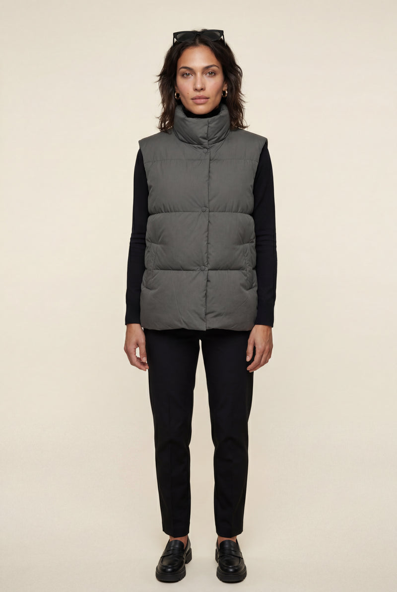 Gray Minimalist Hip-length Padded Bodywarmer Vest - Photo 1