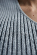 Gray Ribbed Mock Neck Sleeveless Top with Curved Hem - Mock neck tops - Photo 7
