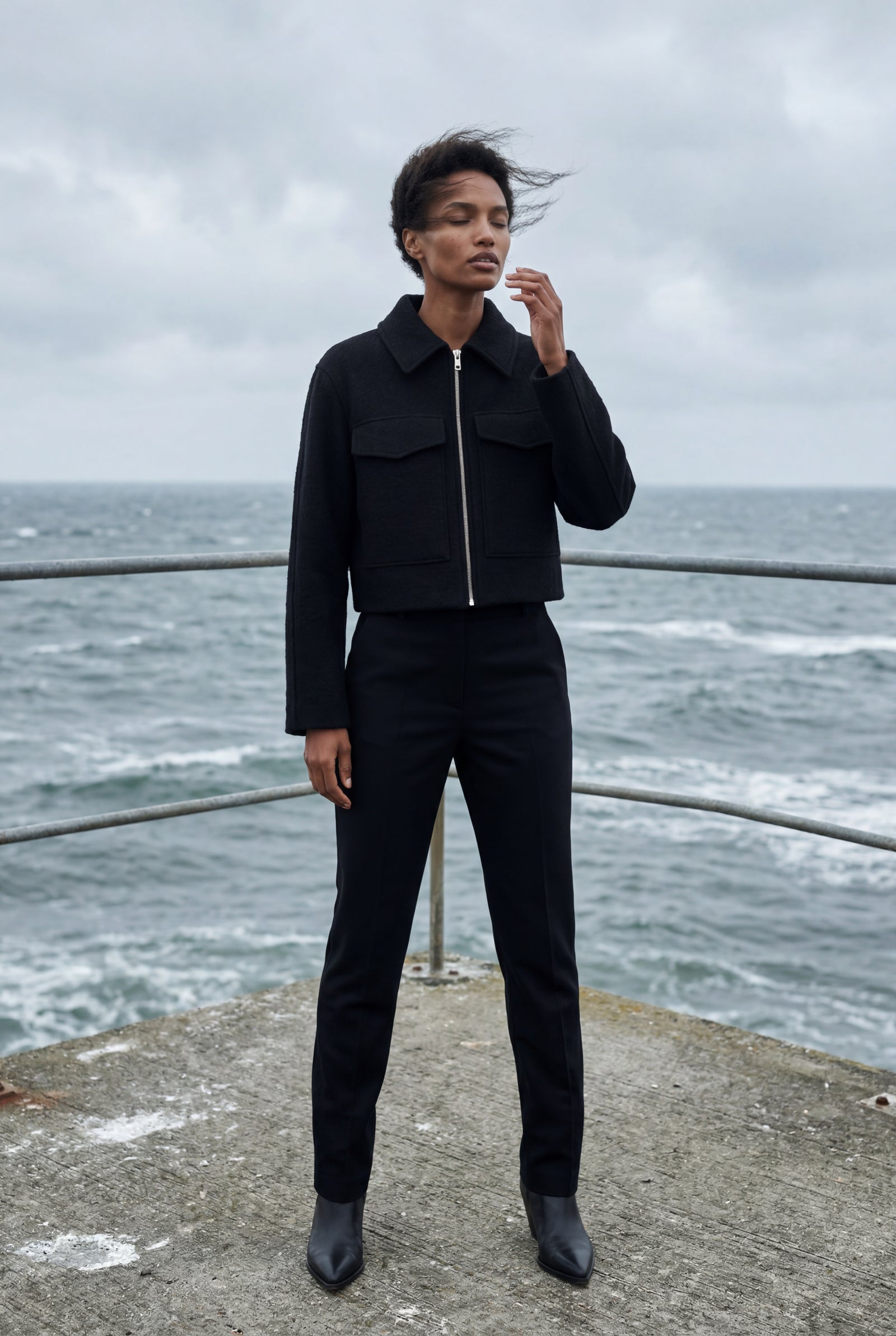 Black Women's Boxy Cropped Zip Up Jacket with Flap Pockets - Photo 10
