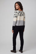 Gray Women's Color-Block Leopard Jacquard Crew Neck Sweater - Knitted sweaters - Photo 5