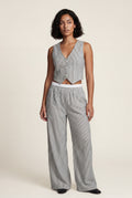 Gray Women's Pinstriped Sleeveless Waistcoat and Wide-Leg Trousers Set - Waistcoat and trousers - Photo 6