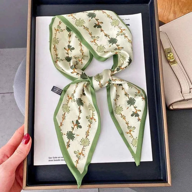 Floral Print Square Scarf with Contrast Border - Scarves - Photo 2