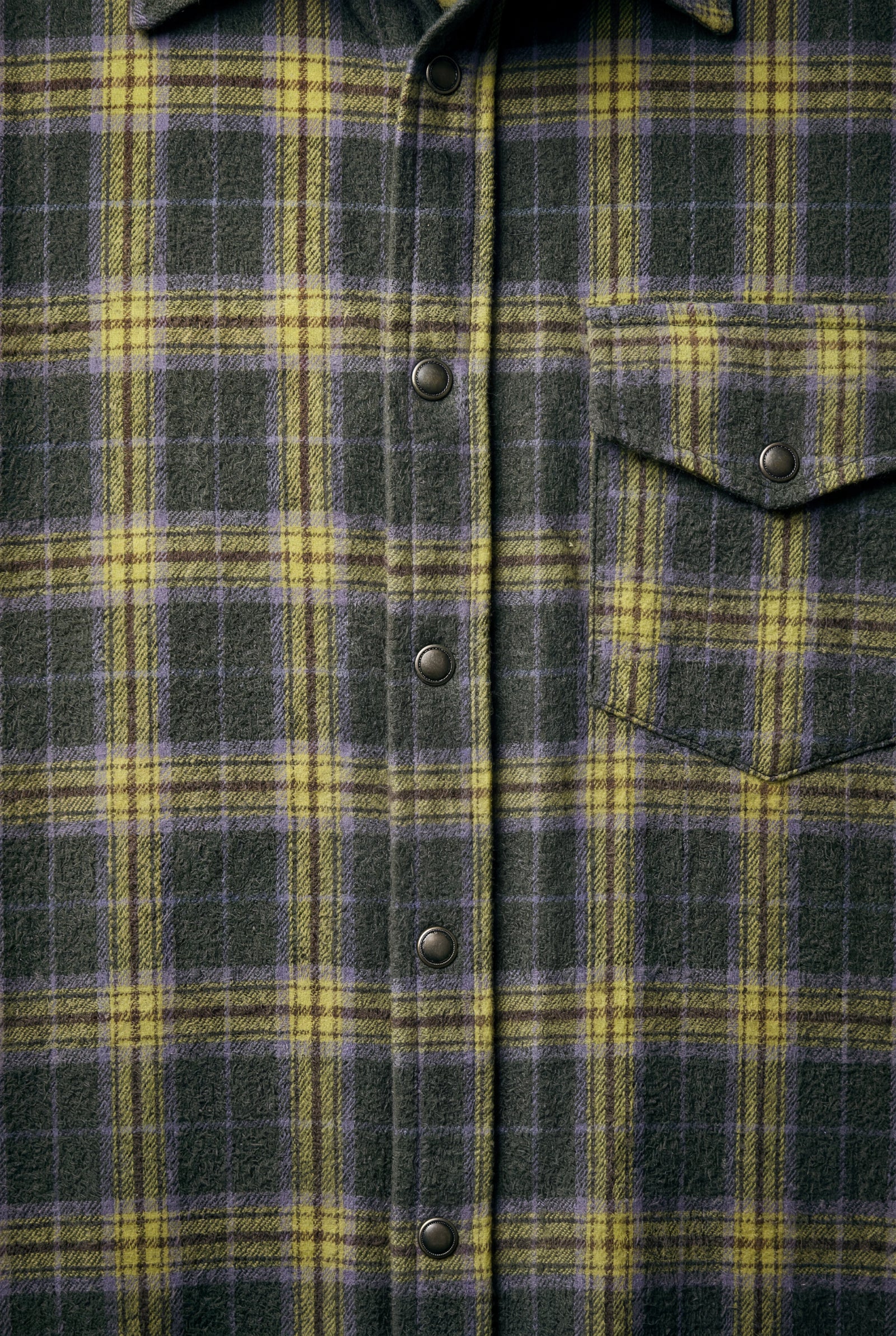 Green Relaxed Fit Checked Button-down Shirt with Curved Hem - Checked shirt - Photo 3