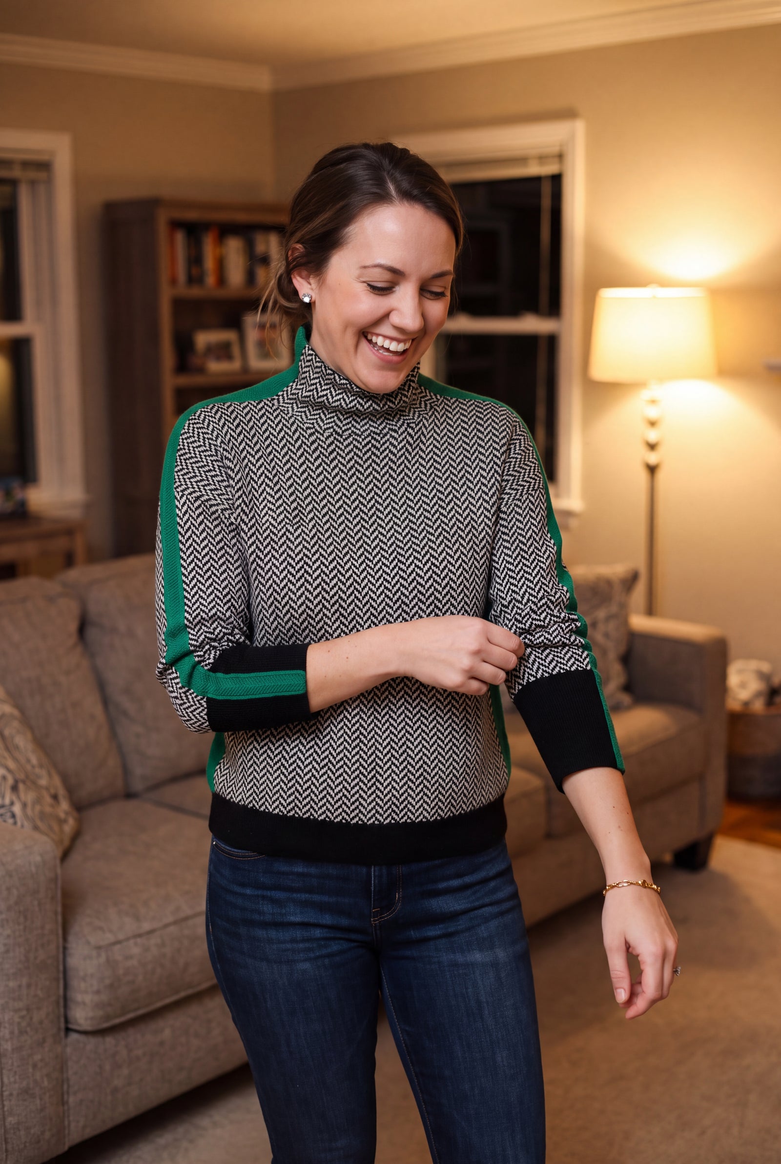 Women's Sweater Contrast Stripe Mock Neck in Green — ugc home