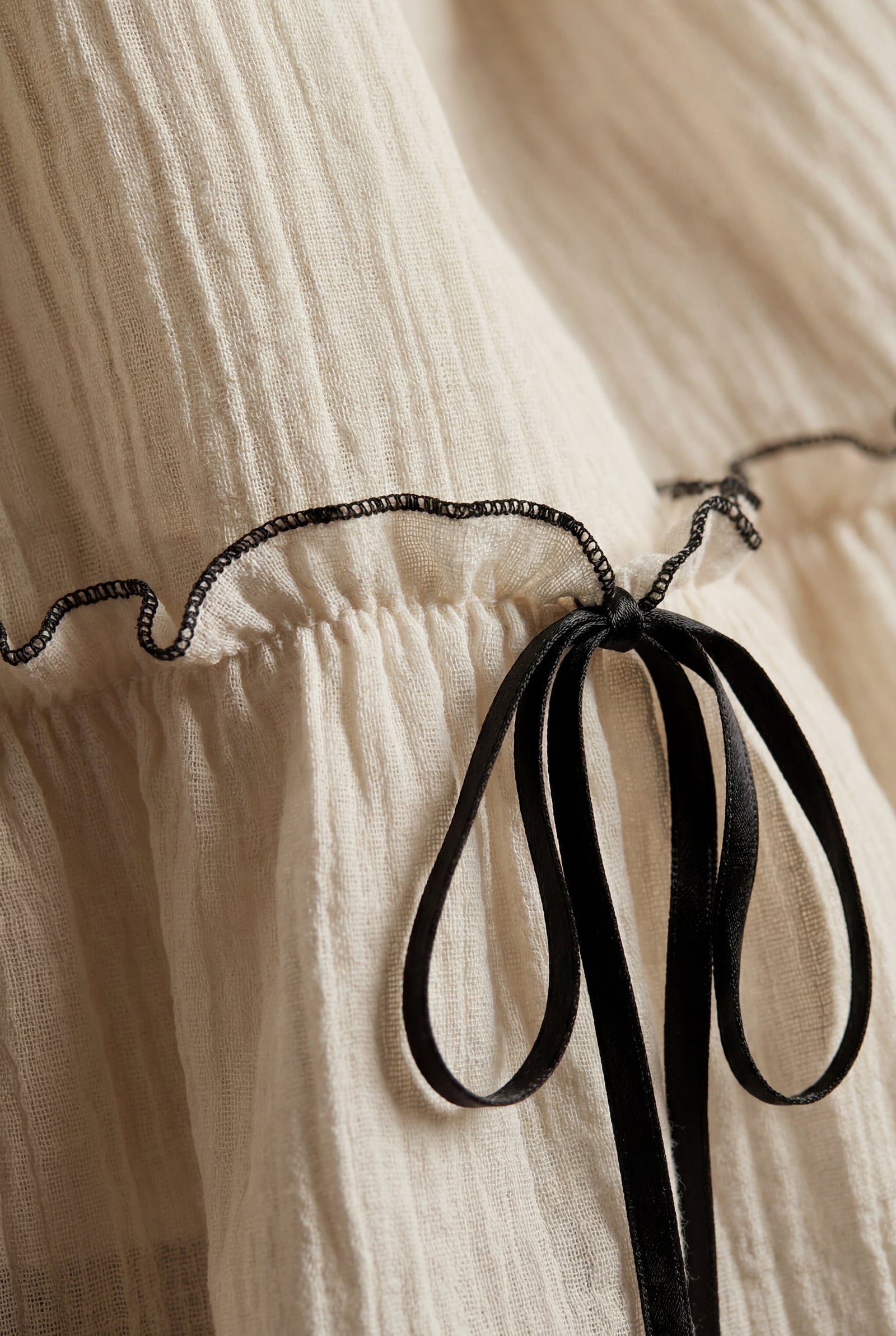 Ivory Ivory Boho Crinkled Two-piece Set with Ruffle Crop Top - Boho two-piece set - Photo 3