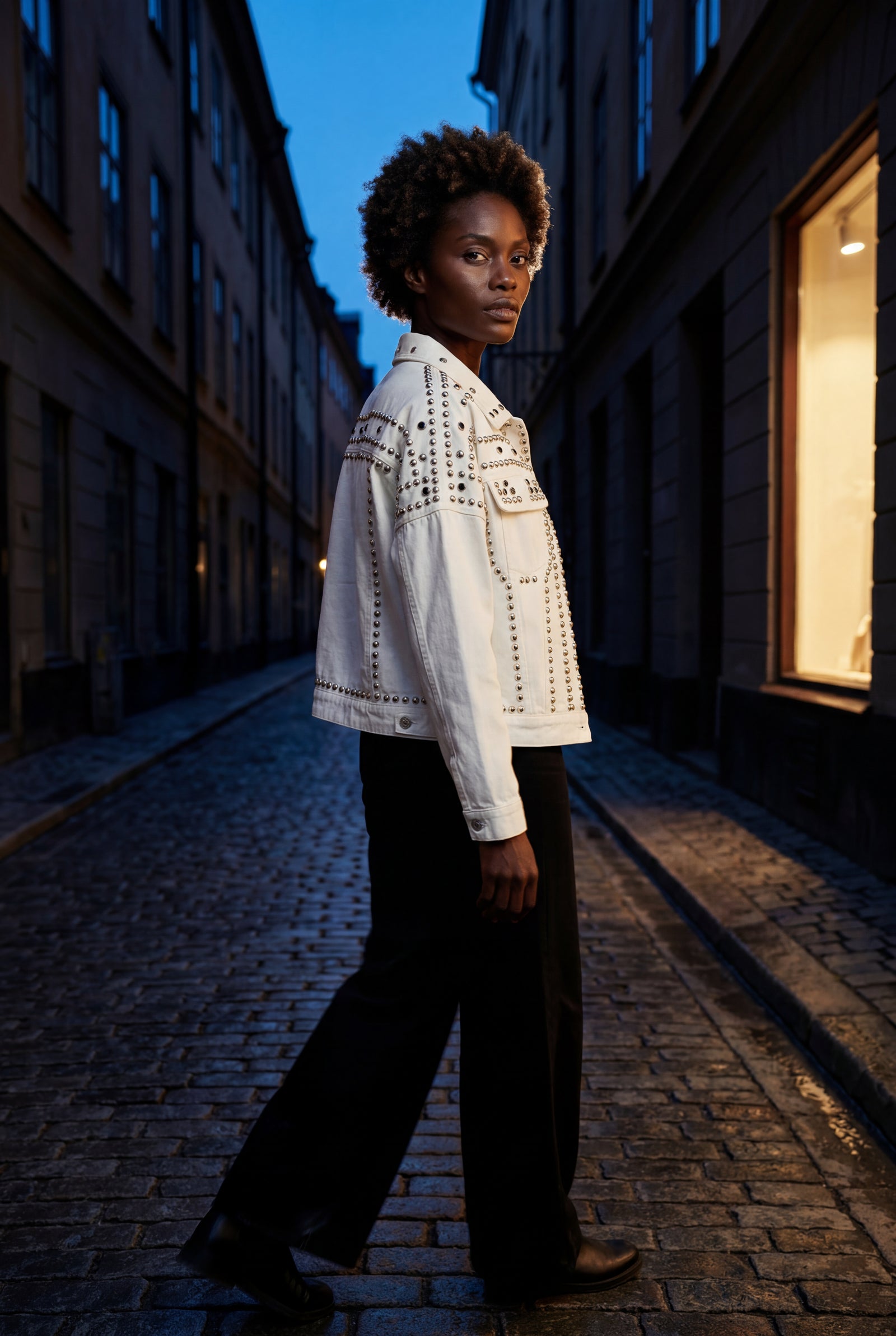 White Boxy Studded Cropped Jacket with Button Closure - Denim jacket - Photo 5