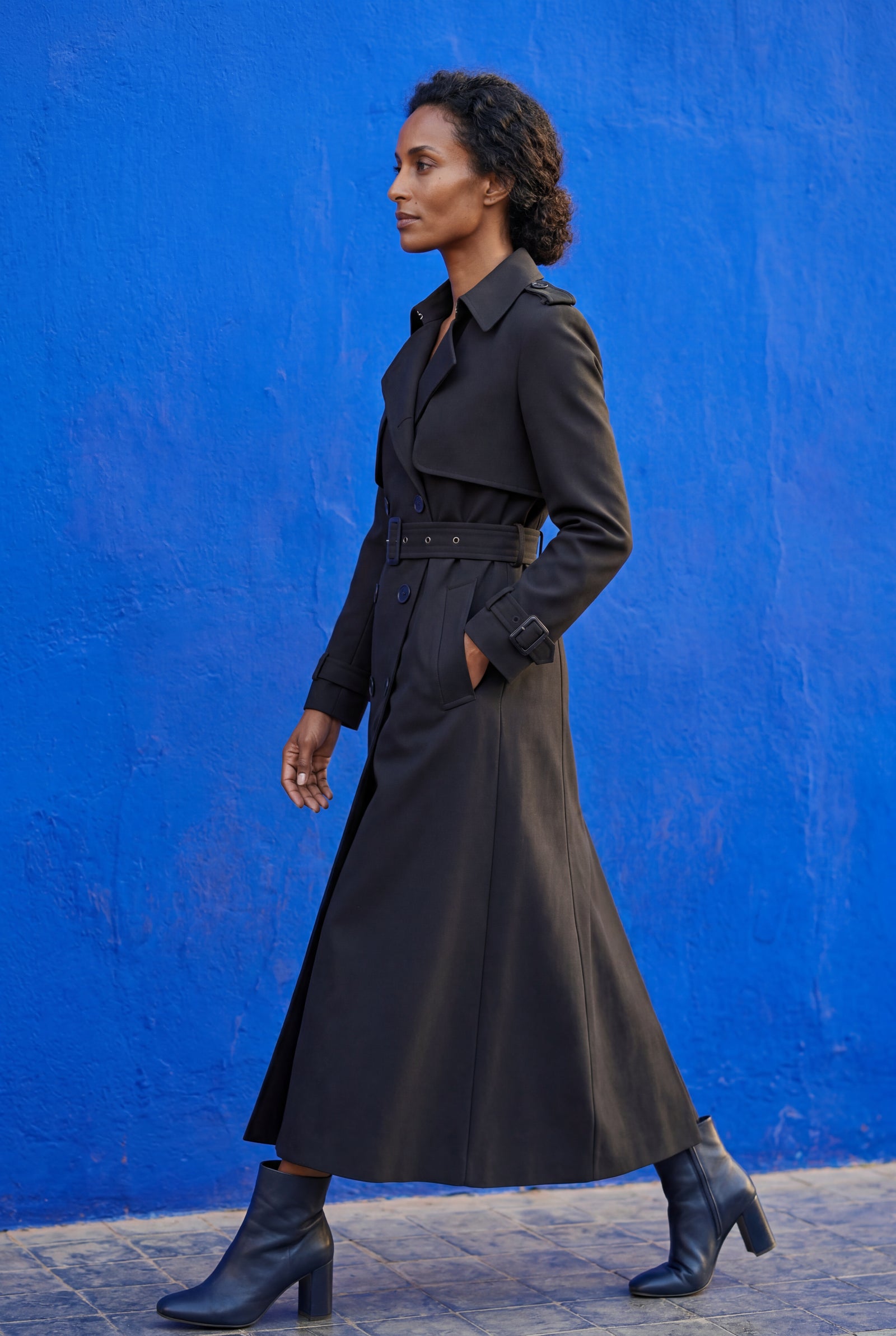 Black Double-breasted Belted Trench Coat with Storm Flap - Photo 9