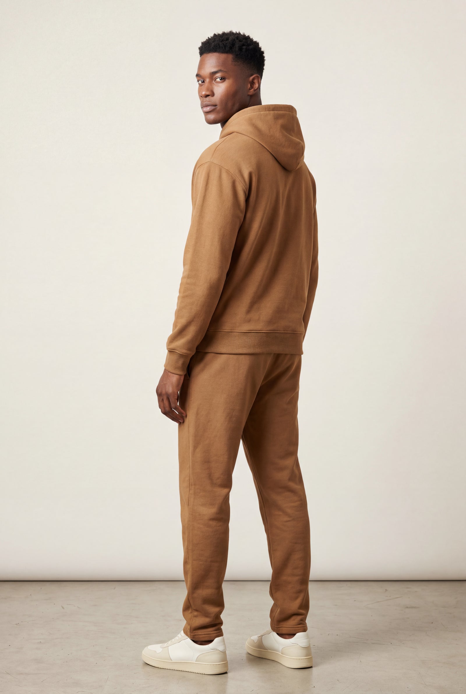 Khaki Men's Relaxed Pullover Hoodie and Jogger Set - Hoodie jogger set - Photo 4