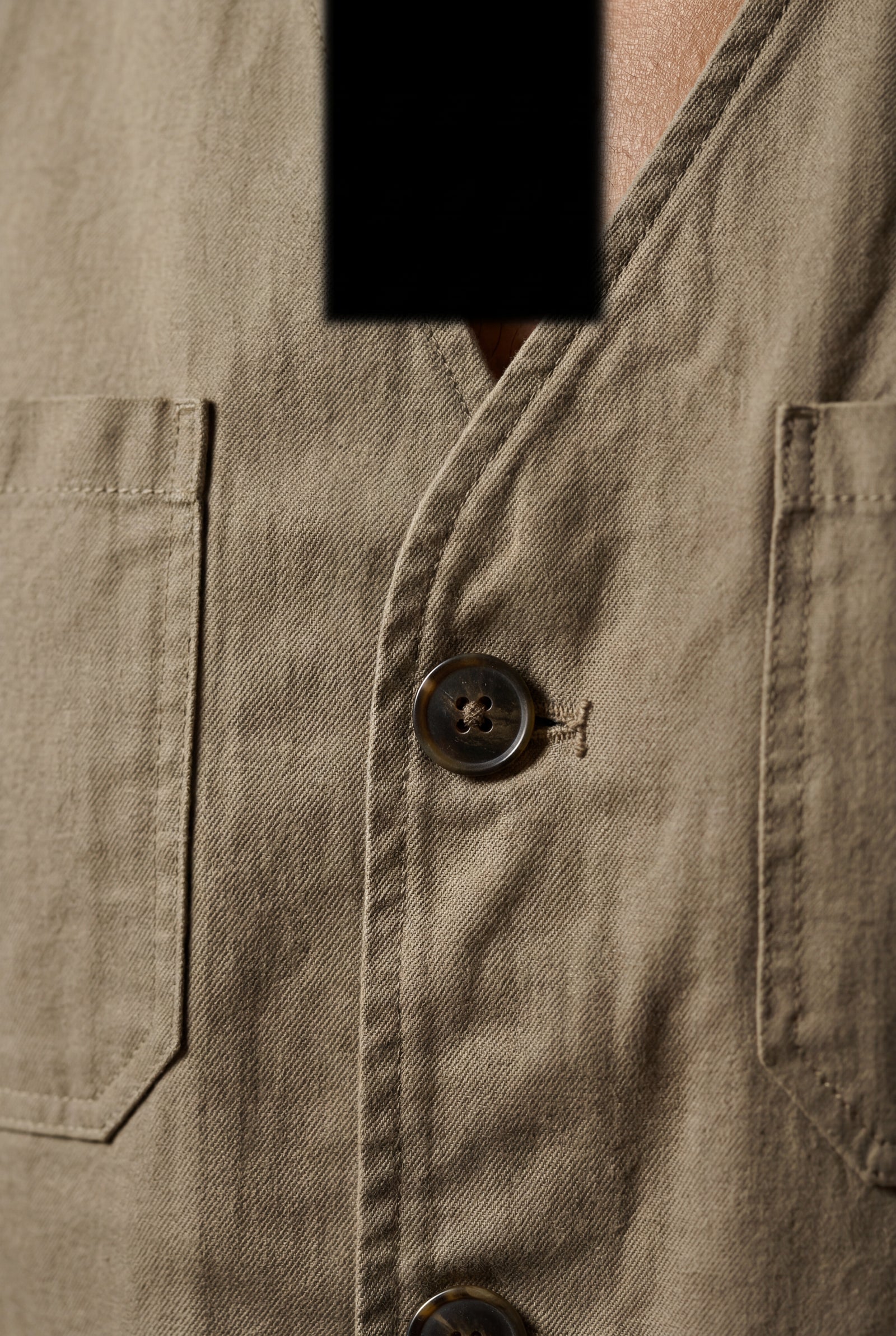 Khaki Relaxed Fit Utility Vest with Functional Pockets - Cotton vests - Photo 4