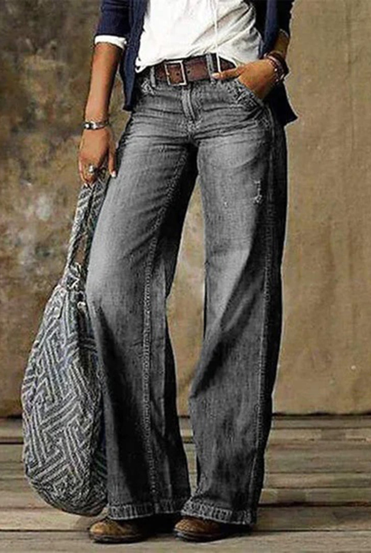 Wide-Leg Denim Jeans in Light Grey — front view