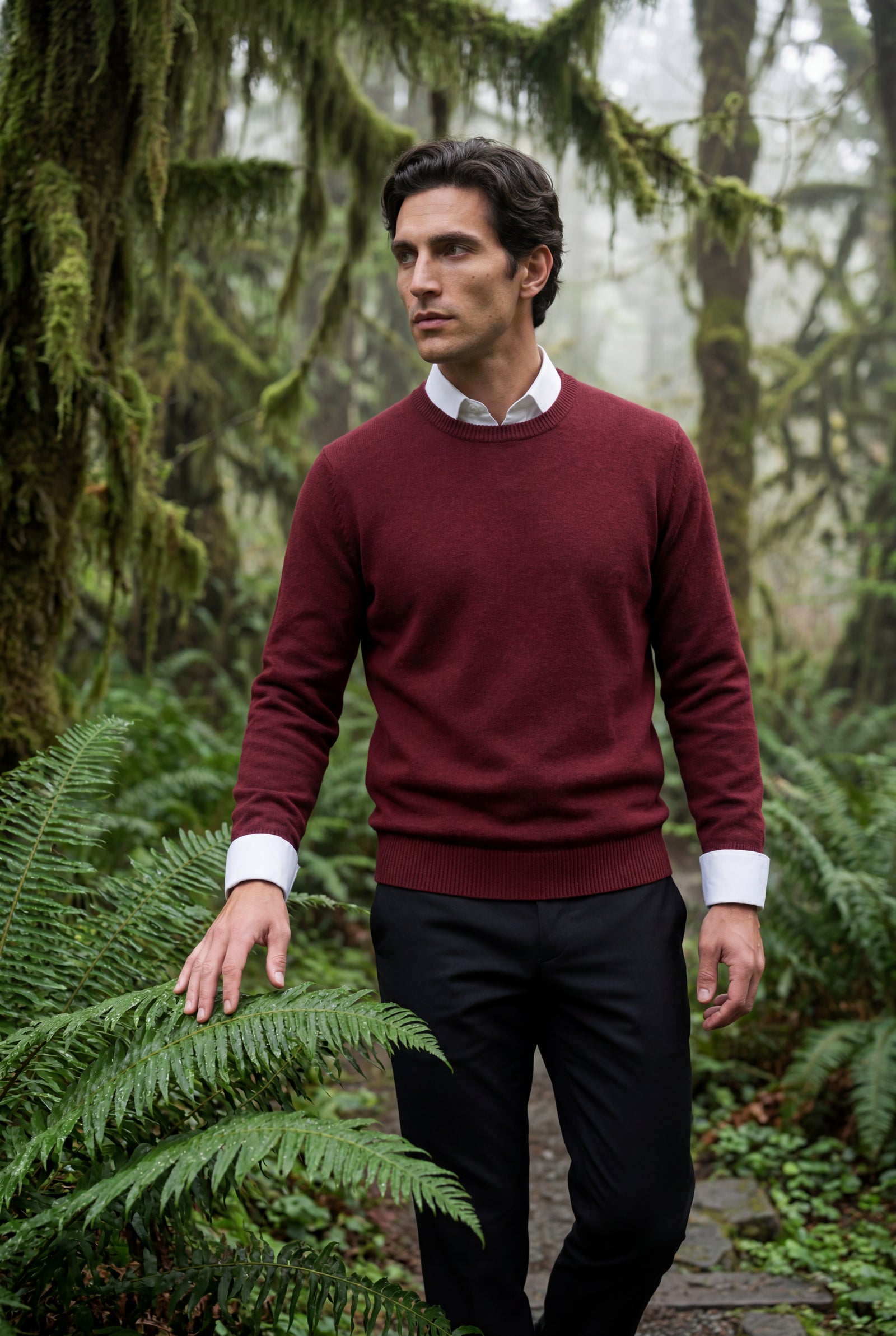 Red Classic Crew Neck Pullover Sweater with Ribbed Trim - Round neck sweater - Photo 20