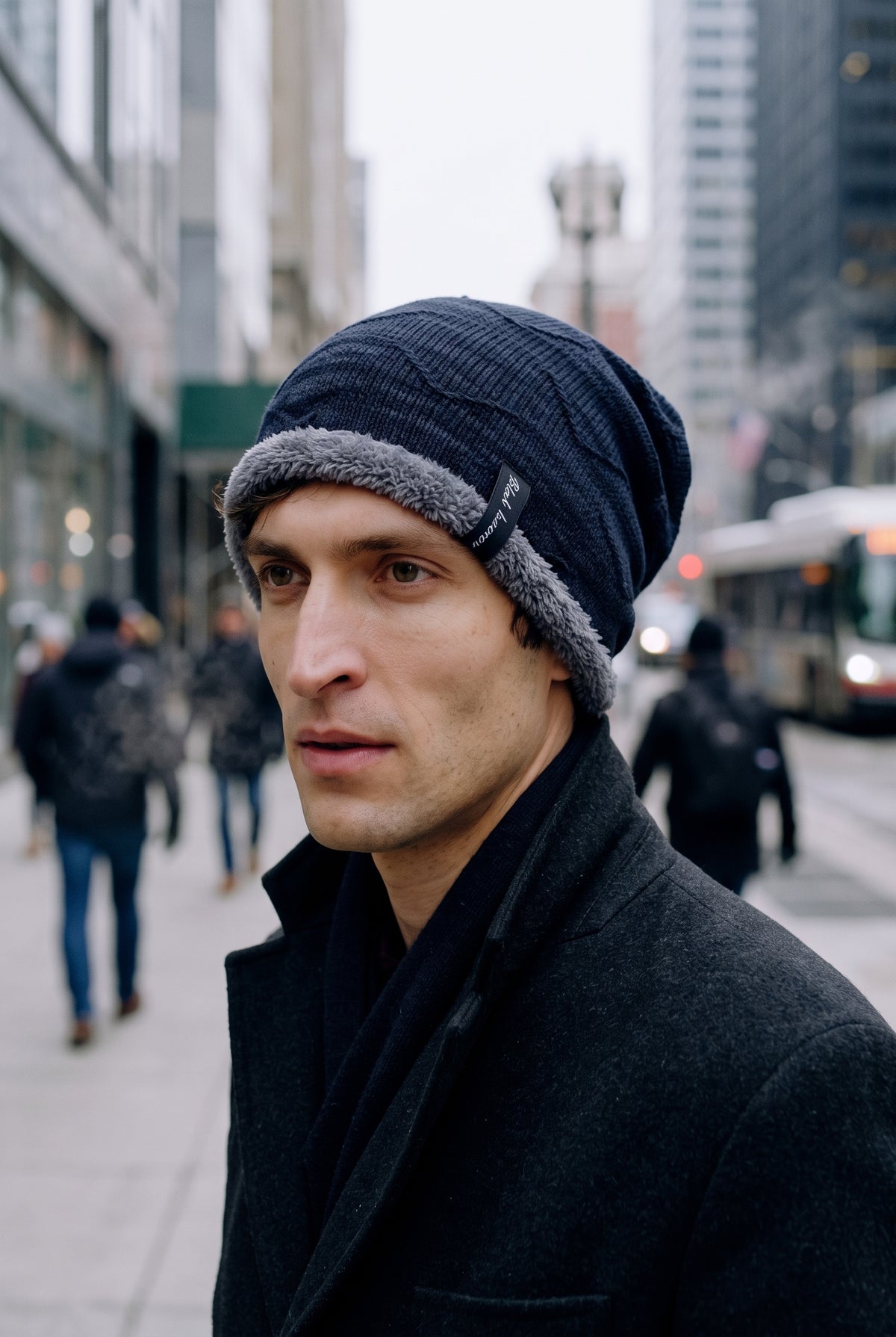 Plush-Lined Slouchy Beanie in Navy Blue — lifestyle