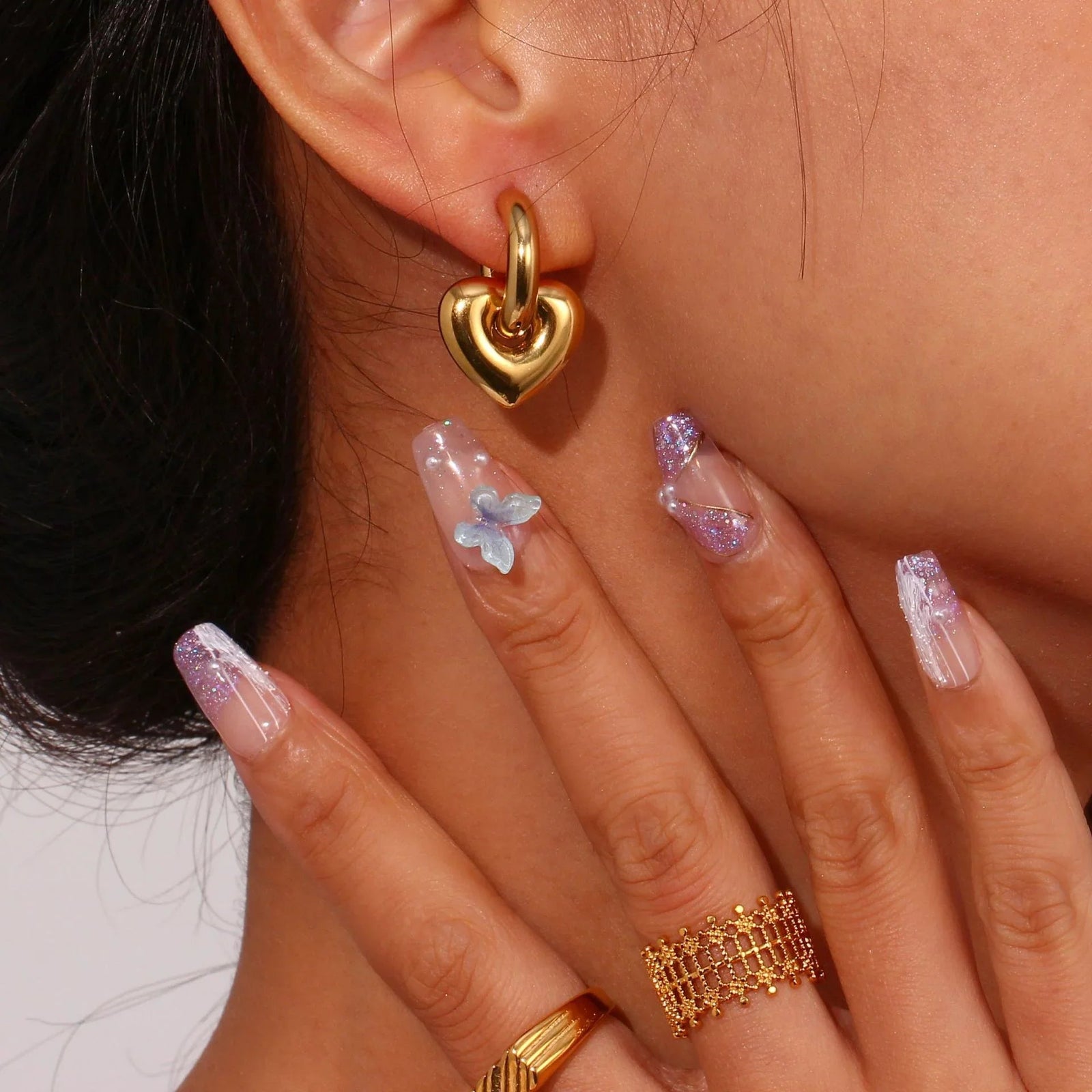 Gold Chunky Gold-tone Heart Drop Statement Earrings - Drop earrings - Photo 5